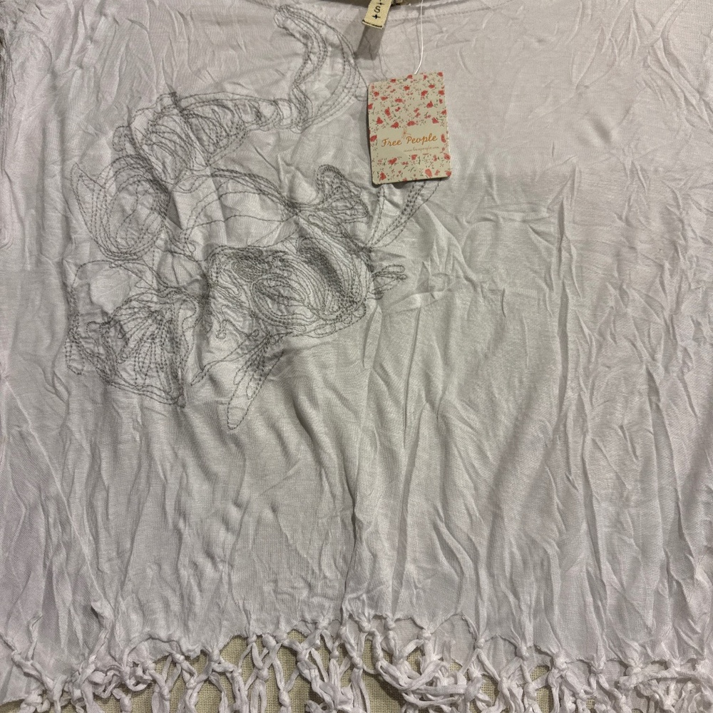 Free people Tee freelance fringe